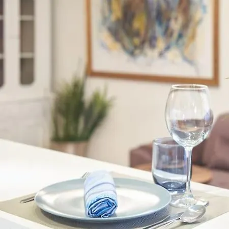 Istanbul, Moda : Perfectly Located And Fully Renovated